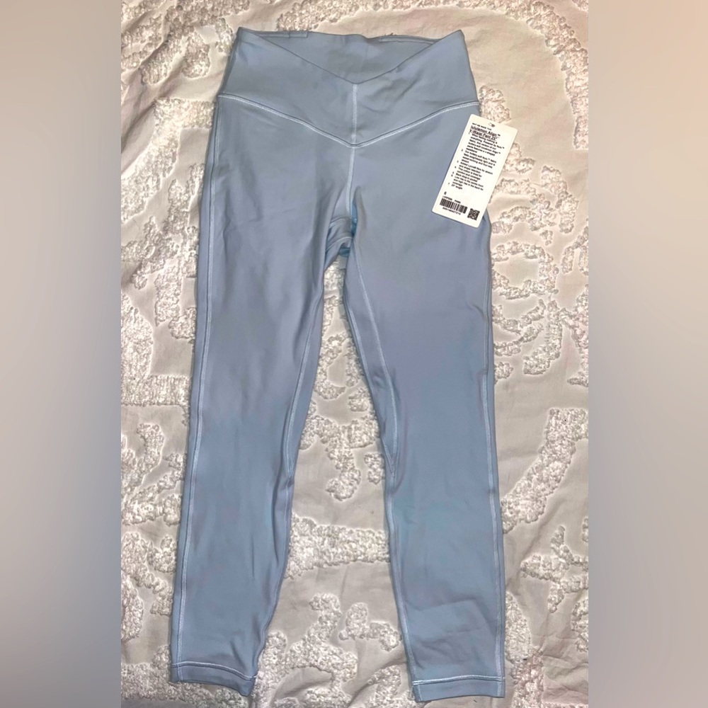 Lululemon V-waist align leggings 25”
